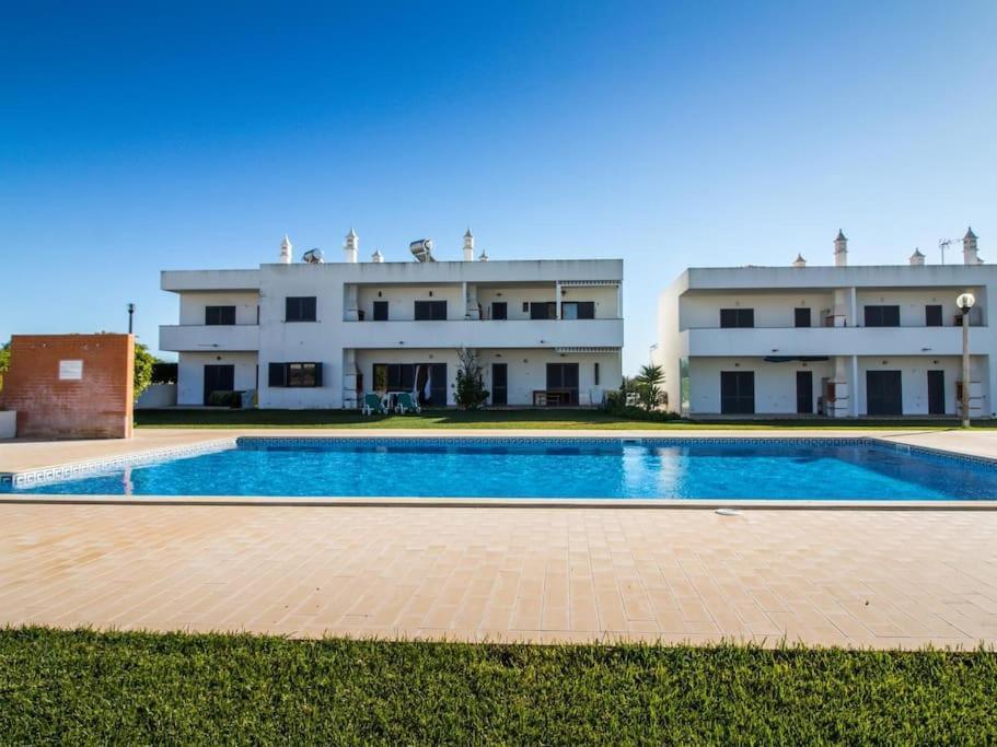 Lake Apartment - Pool And Sea View & Tennis Court & Bbq Pêra Εξωτερικό φωτογραφία