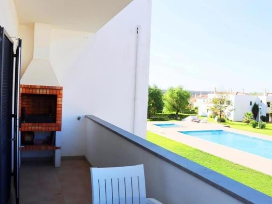 Lake Apartment - Pool And Sea View & Tennis Court & Bbq Pêra Εξωτερικό φωτογραφία